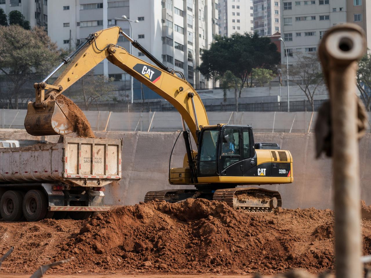 Frota própria Demolidora Smart